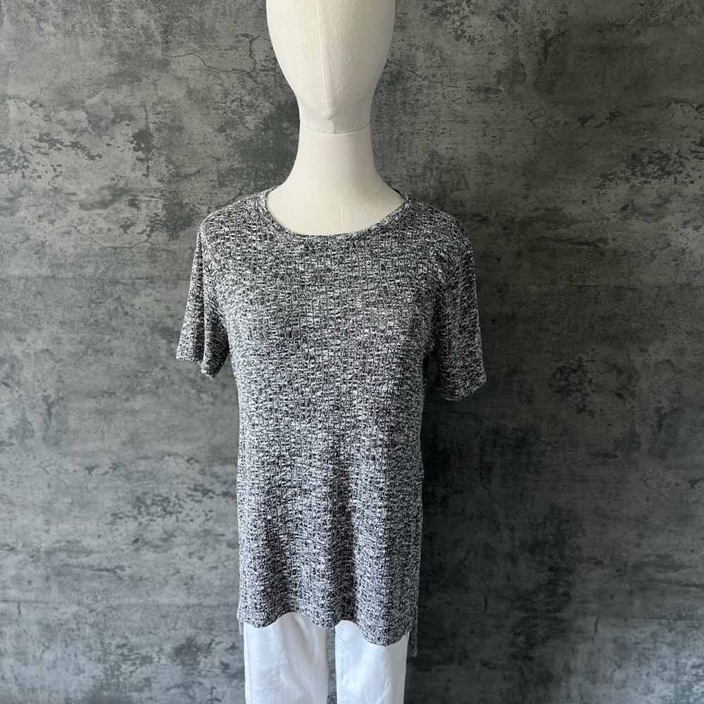 One Clothing Gray Short Sleeve T-Shirt Blouse